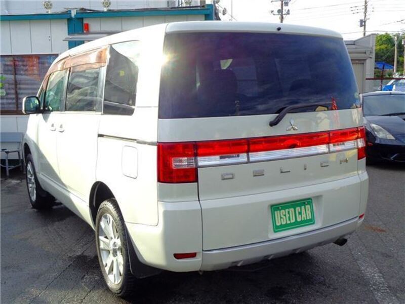 DELICA D5