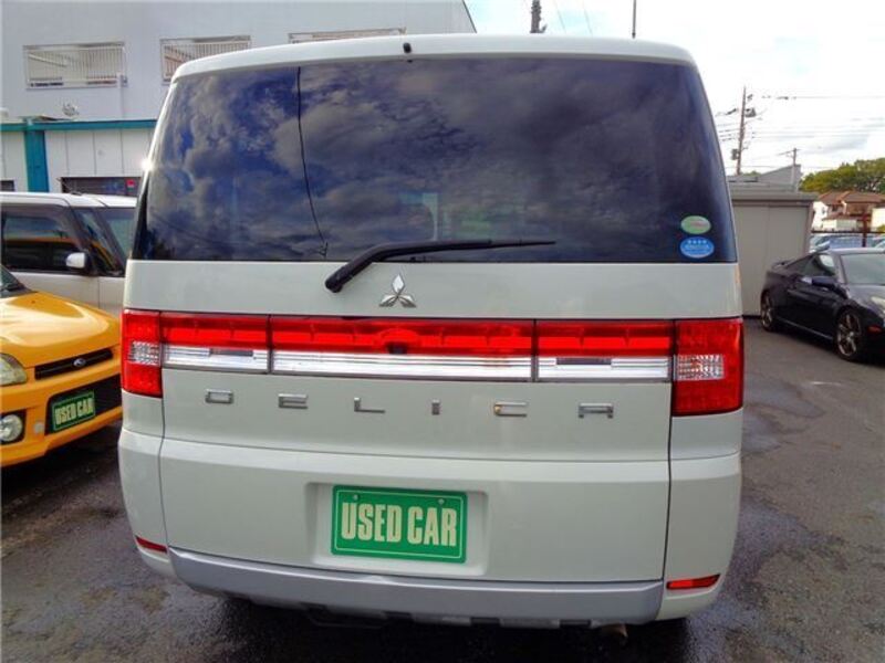 DELICA D5