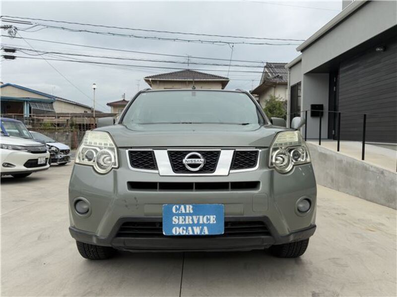 X-TRAIL