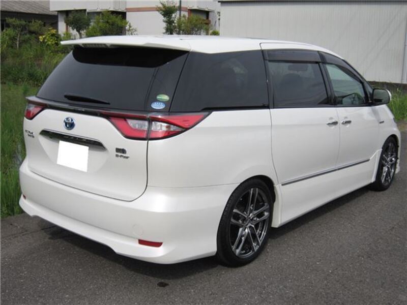 ESTIMA HYBRID