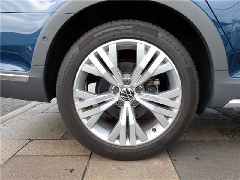 PASSAT ALLTRACK