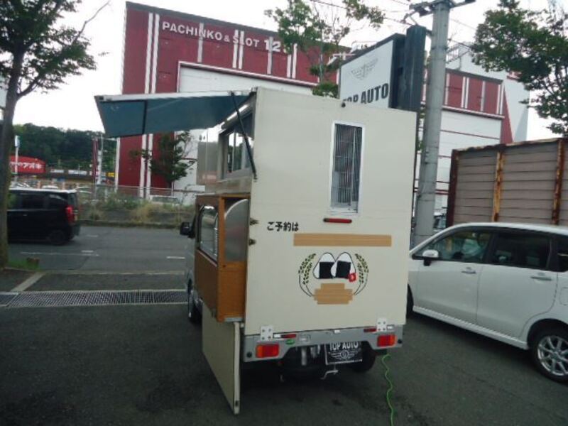 CARRY TRUCK
