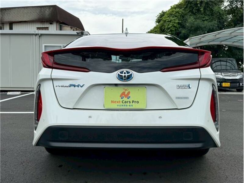 PRIUS PHV