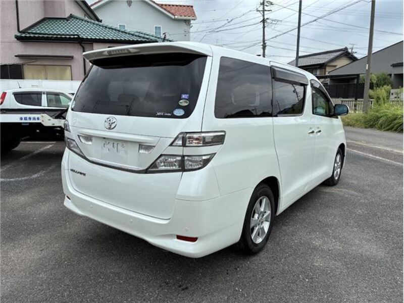 VELLFIRE