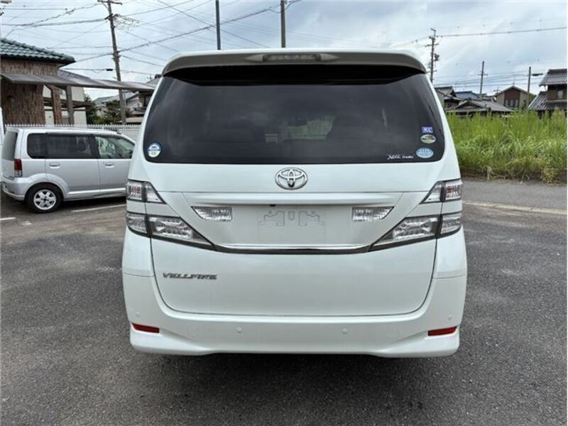 VELLFIRE