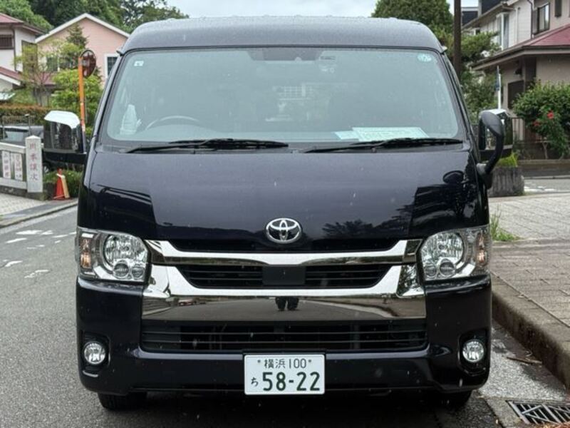 HIACE VAN