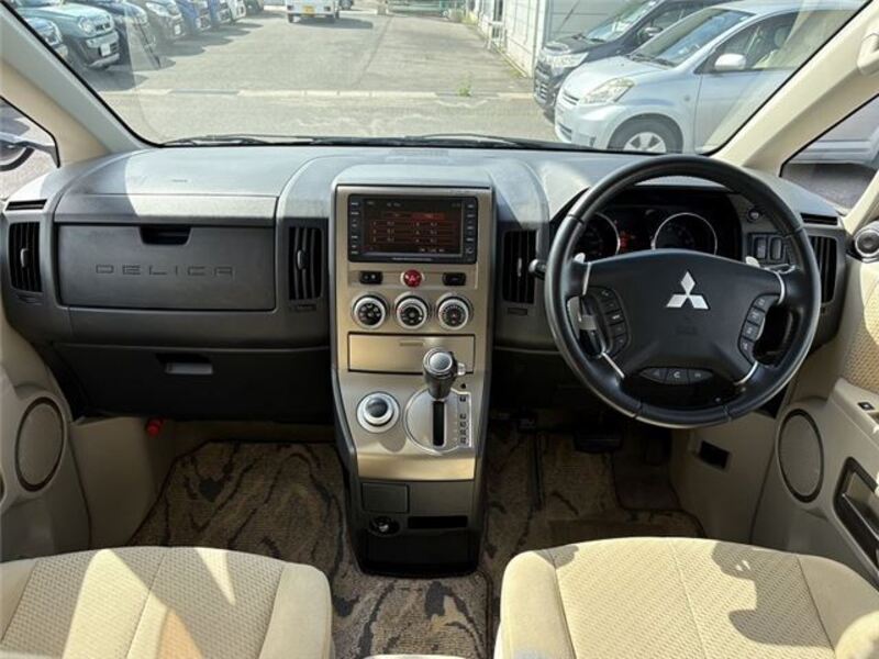 DELICA D5