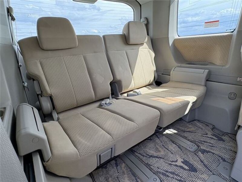 DELICA D5