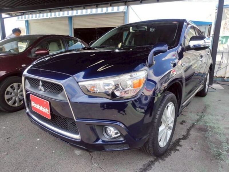 MITSUBISHI RVR