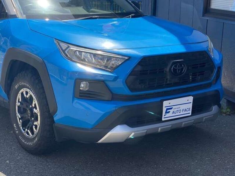 RAV4