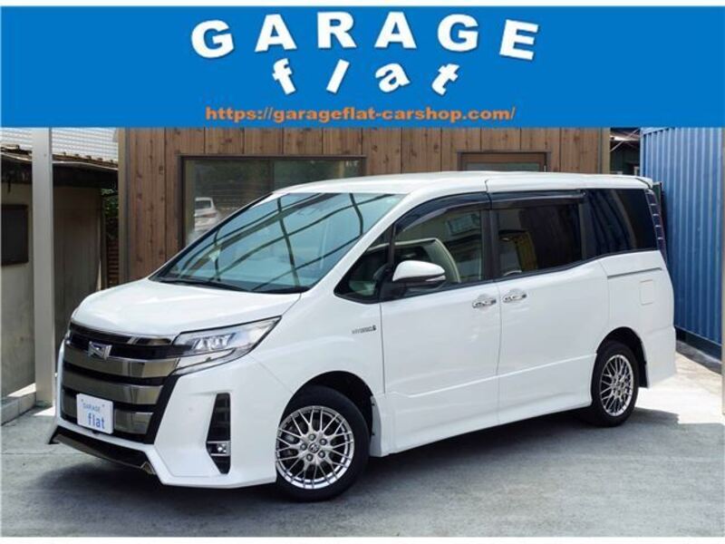 TOYOTA NOAH