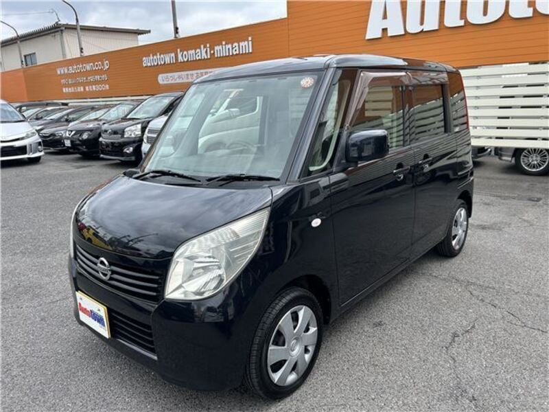 NISSAN ROOX