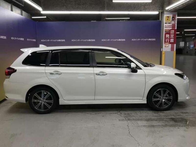 COROLLA FIELDER