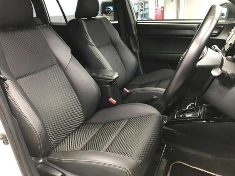 COROLLA FIELDER