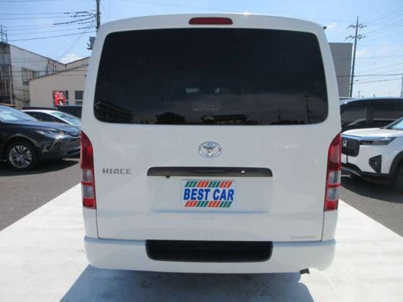HIACE VAN