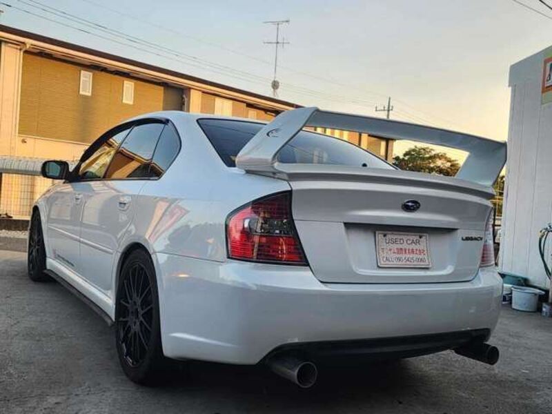 LEGACY B4
