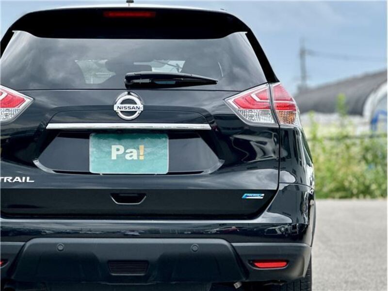 X-TRAIL