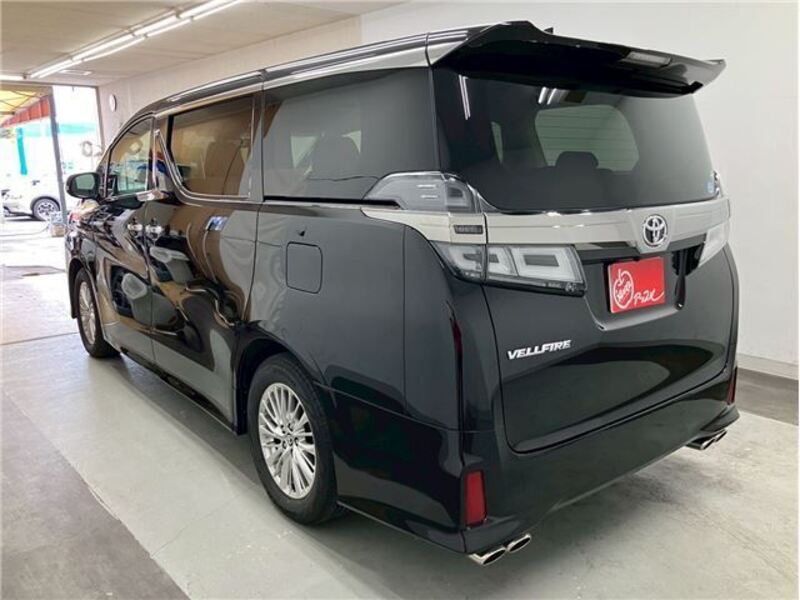 VELLFIRE
