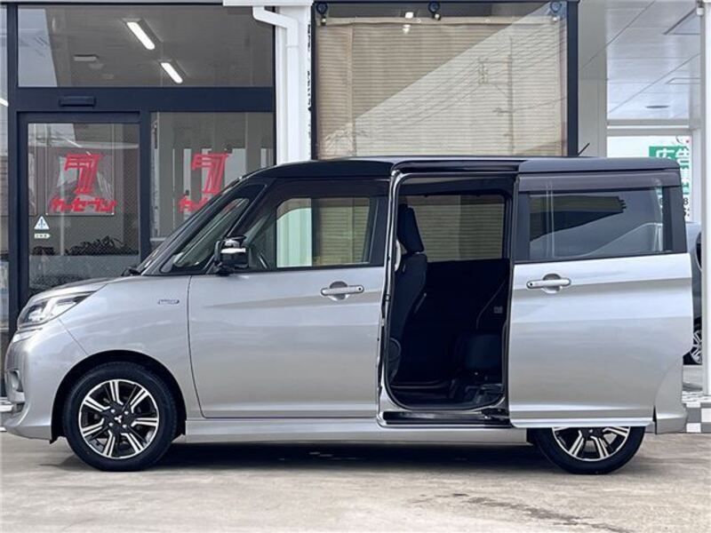 DELICA D2