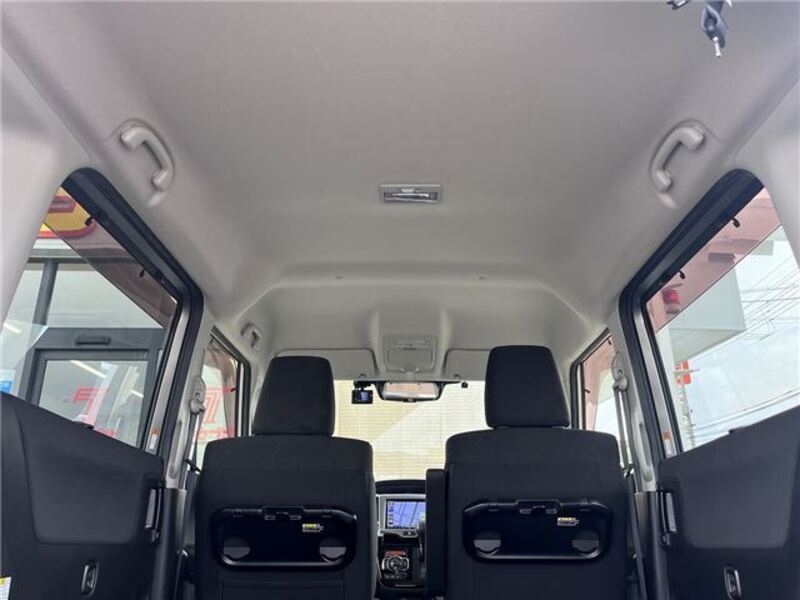 DELICA D2