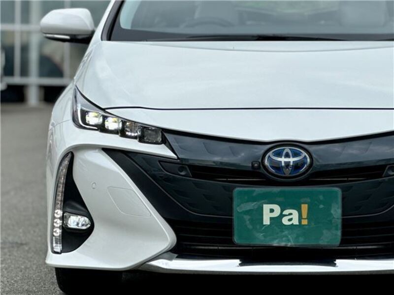 PRIUS PHV