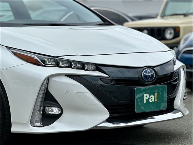 PRIUS PHV