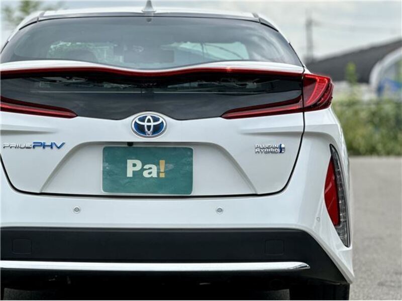 PRIUS PHV