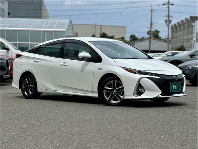 PRIUS PHV