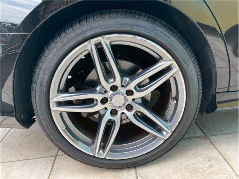 E-CLASS