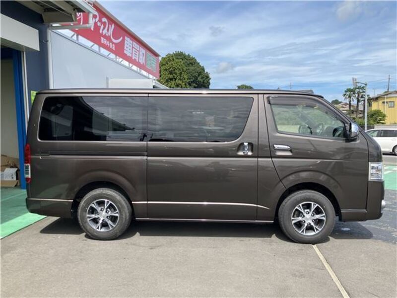 HIACE