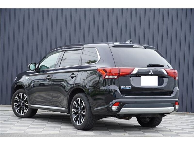 OUTLANDER PHEV
