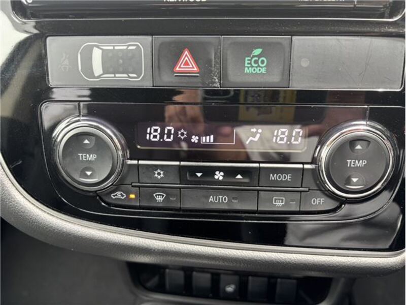 OUTLANDER PHEV