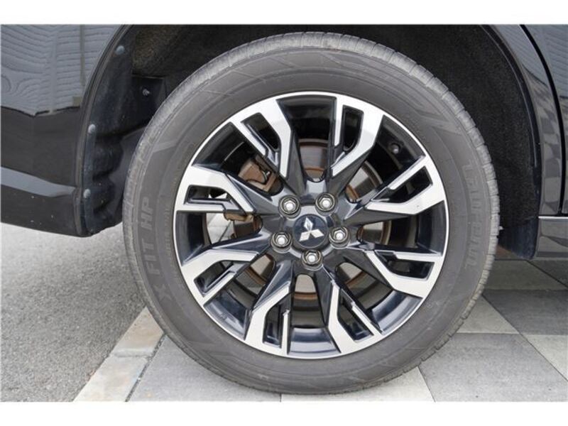 OUTLANDER PHEV