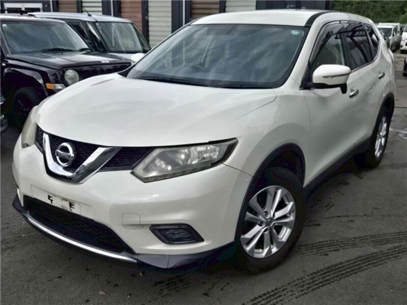 X-TRAIL
