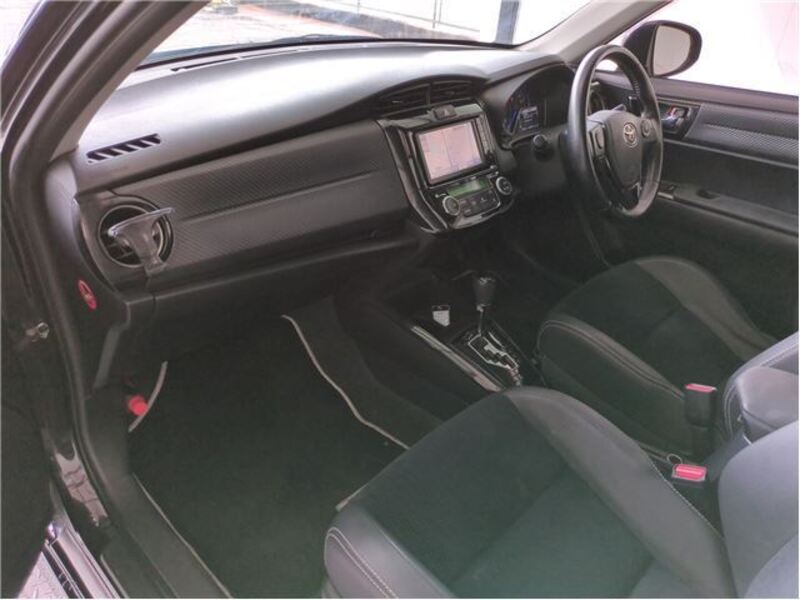 COROLLA FIELDER