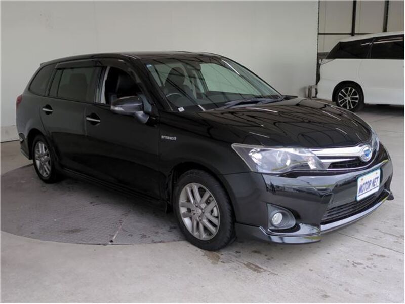 COROLLA FIELDER