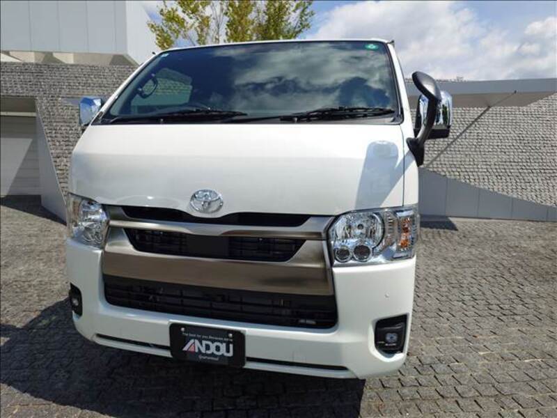 HIACE