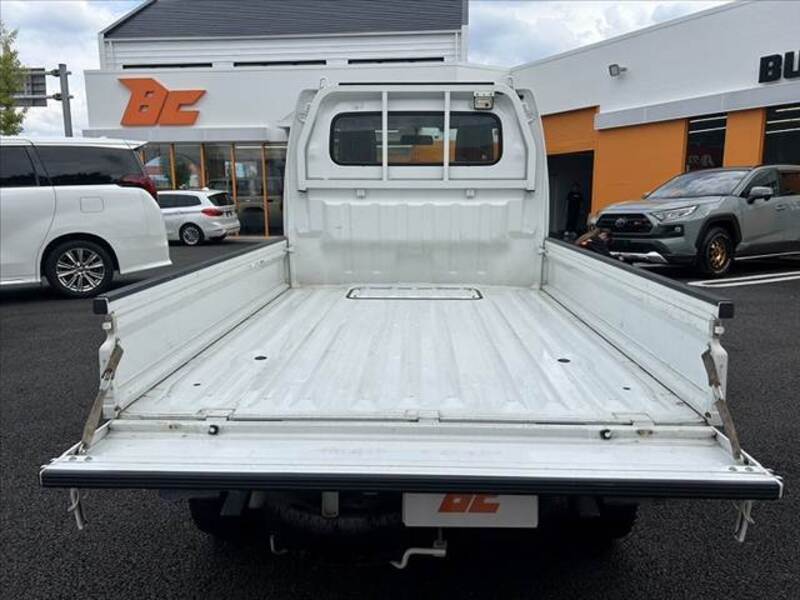 MINICAB TRUCK