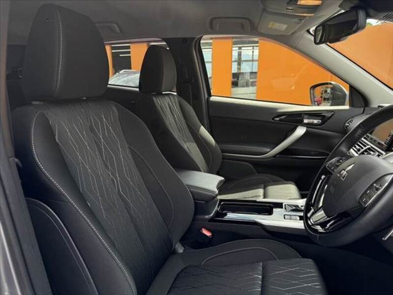 ECLIPSE CROSS