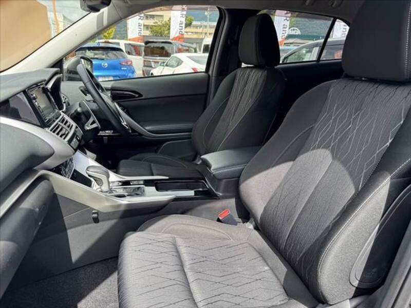 ECLIPSE CROSS