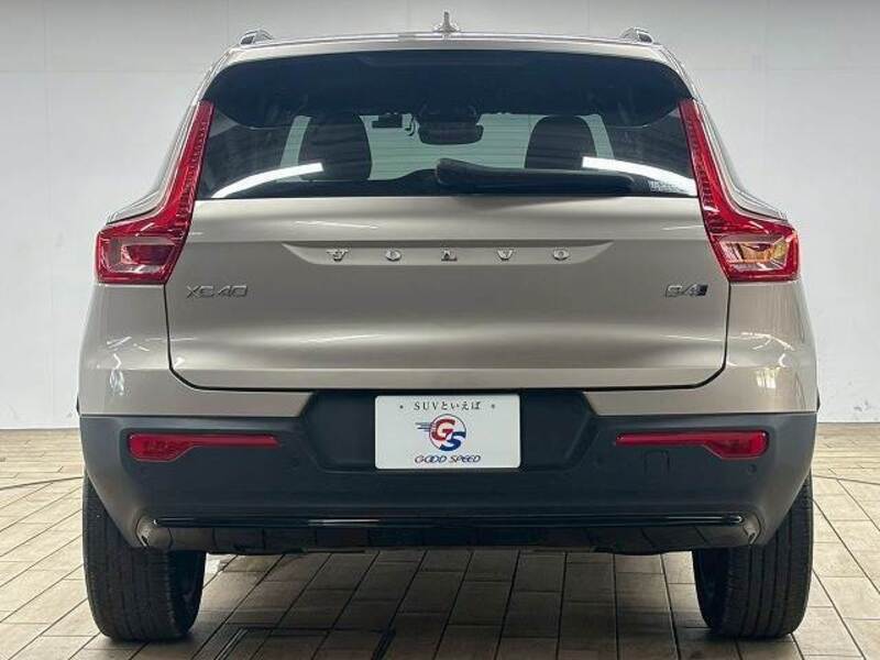 XC40