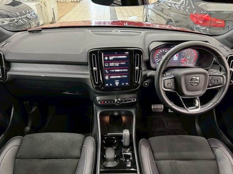 XC40