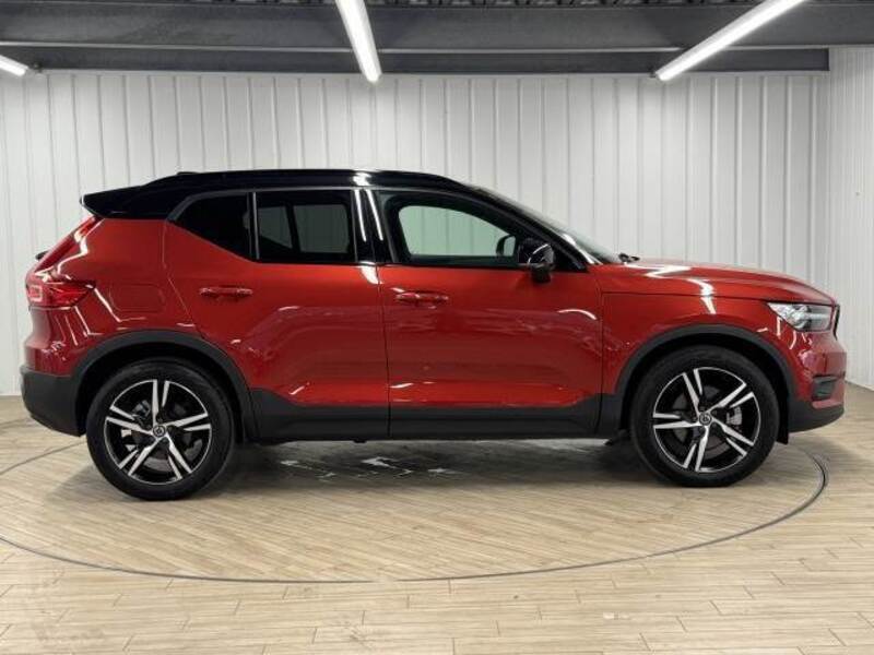XC40