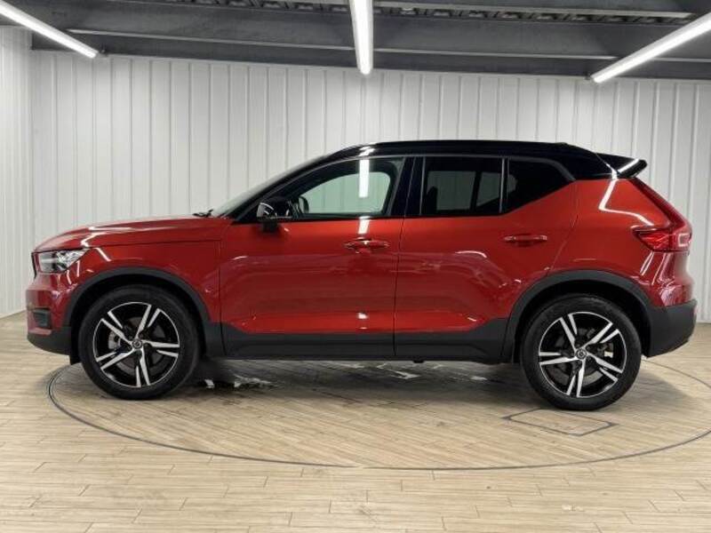 XC40