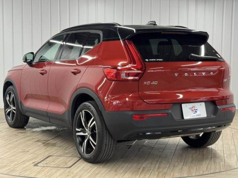 XC40