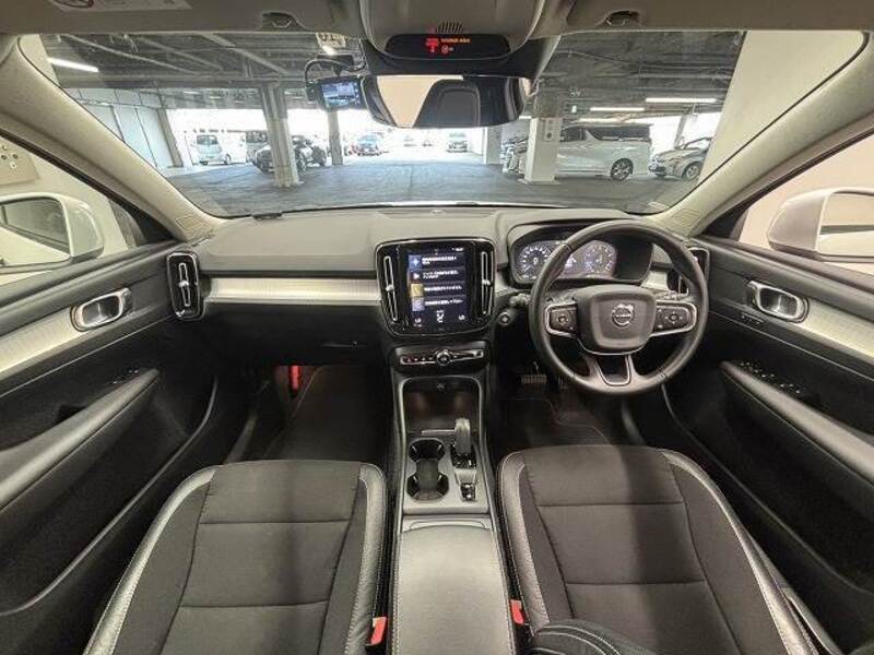 XC40