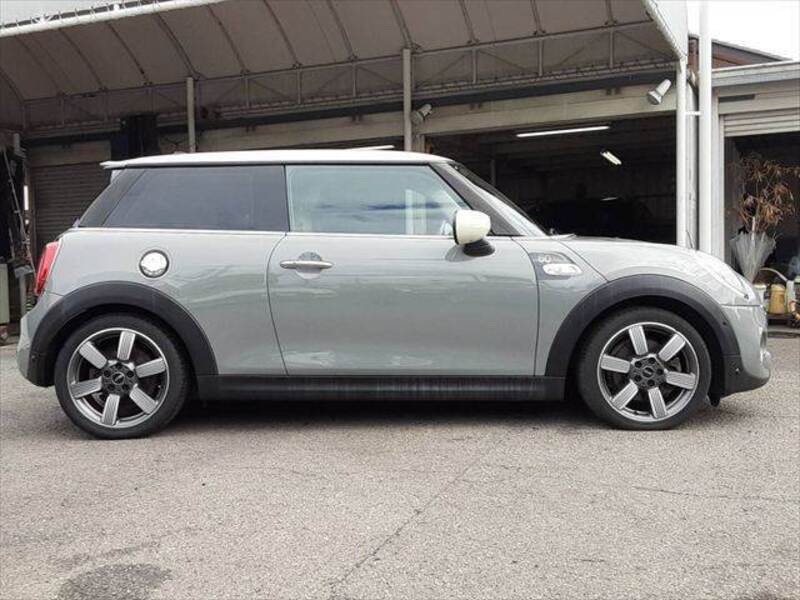 MINI
