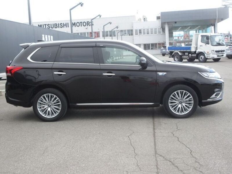OUTLANDER PHEV