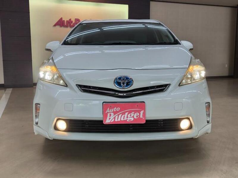 PRIUS ALPHA