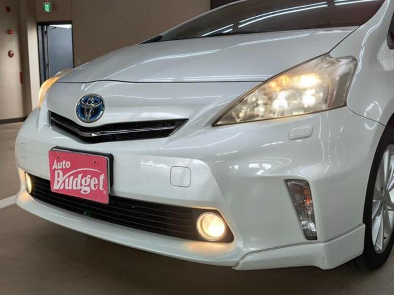 PRIUS ALPHA
